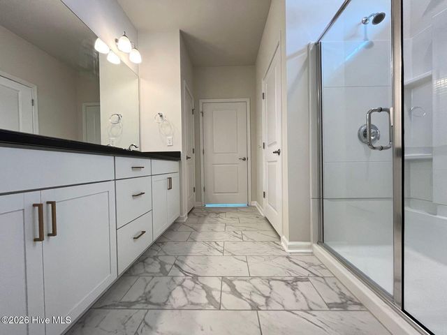 512 Ragapple Lane, Aberdeen, NC 28315