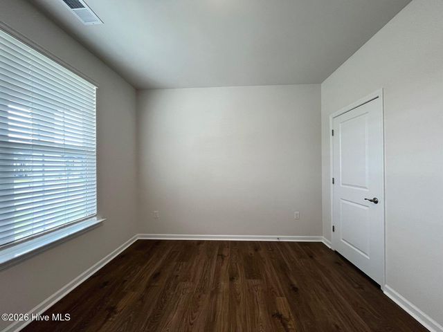 512 Ragapple Lane, Aberdeen, NC 28315