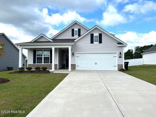 512 Ragapple Lane, Aberdeen, NC 28315