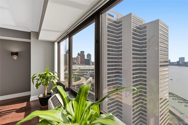 1001 W Jefferson Avenue 18B, Detroit, MI 48226