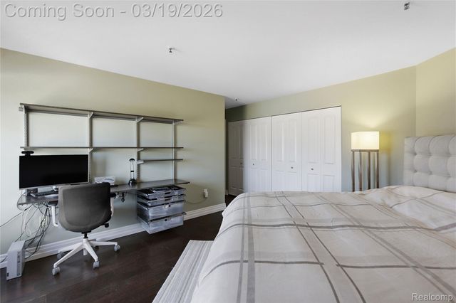 1001 W Jefferson Avenue 18B, Detroit, MI 48226