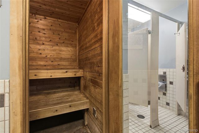 1001 W Jefferson Avenue 18B, Detroit, MI 48226