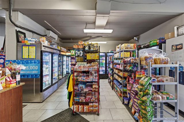 1001 W Jefferson Avenue 18B, Detroit, MI 48226