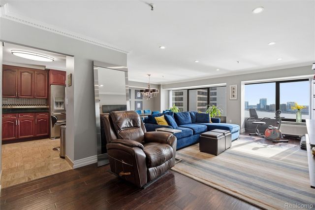 1001 W Jefferson Avenue 18B, Detroit, MI 48226