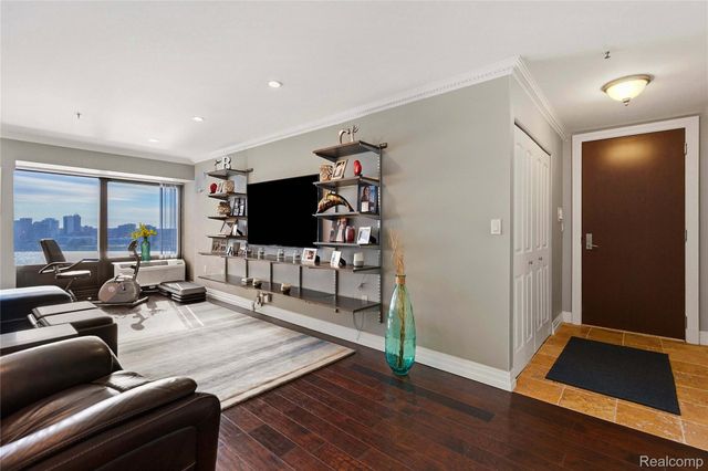 1001 W Jefferson Avenue 18B, Detroit, MI 48226