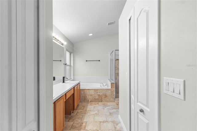 723 ERIK LAKE ROAD, Brandon, FL 33510