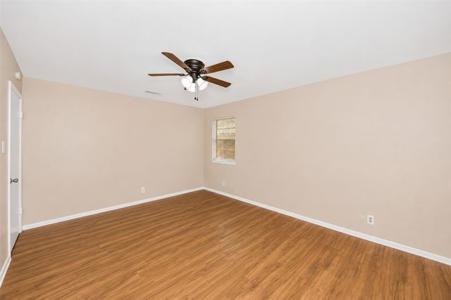 5513 Scott Drive, North Richland Hills, TX 76180