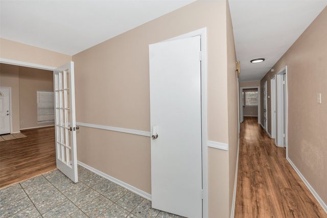 5513 Scott Drive, North Richland Hills, TX 76180