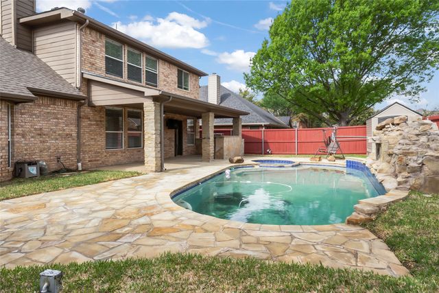 2700 Timberwood Drive, Flower Mound, TX 75028
