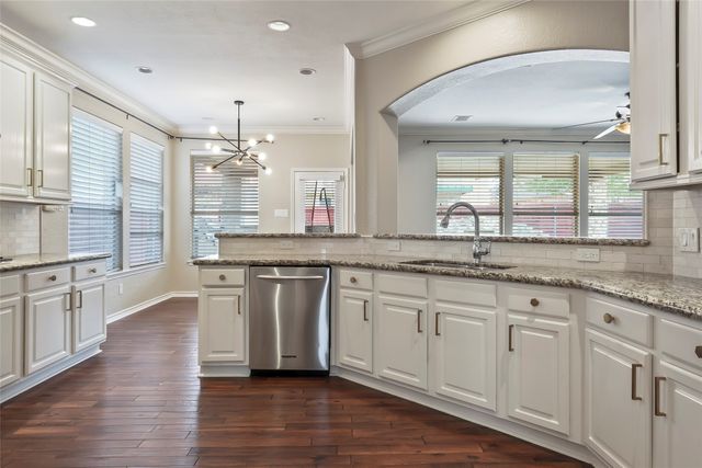 2700 Timberwood Drive, Flower Mound, TX 75028