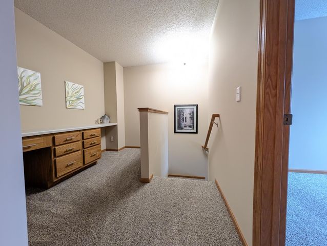 14102 Plymouth Avenue 54, Burnsville, MN 55337