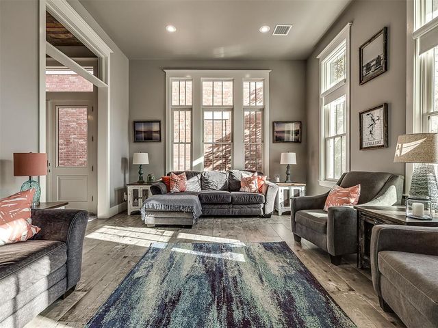 41 Park Street, Carlton Landing, OK 74432