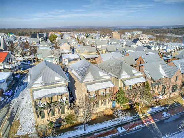 41 Park Street, Carlton Landing, OK 74432