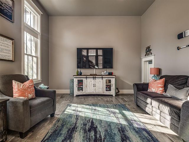 41 Park Street, Carlton Landing, OK 74432