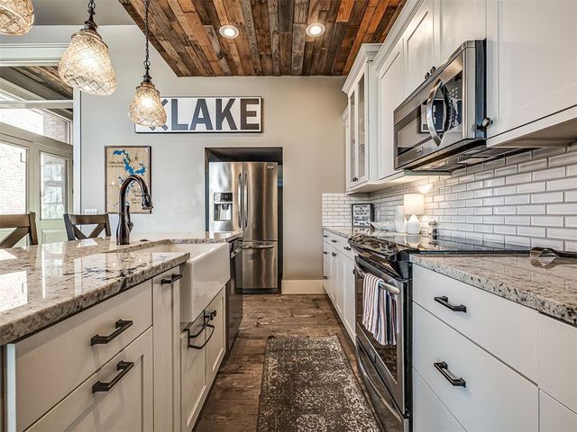 41 Park Street, Carlton Landing, OK 74432