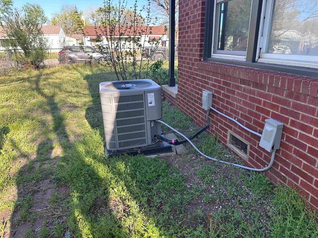 4575 S Walnut Ave, Wichita, KS 67217