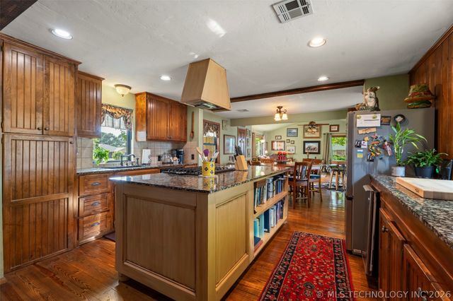 1020 Coleman, Vinita, OK 74301