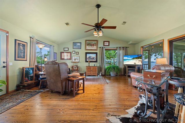 1020 Coleman, Vinita, OK 74301