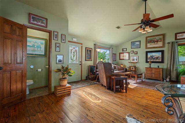 1020 Coleman, Vinita, OK 74301