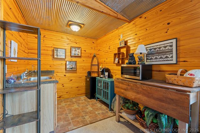 1020 Coleman, Vinita, OK 74301