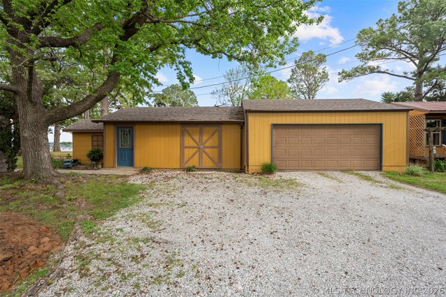 1020 Coleman, Vinita, OK 74301