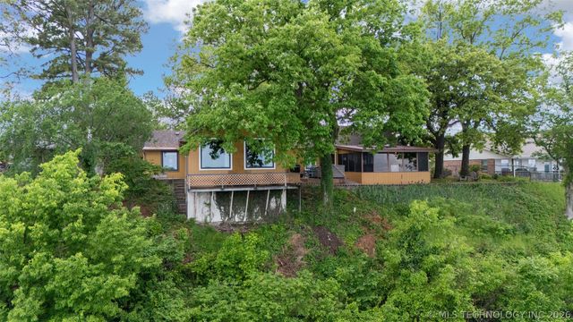 1020 Coleman, Vinita, OK 74301