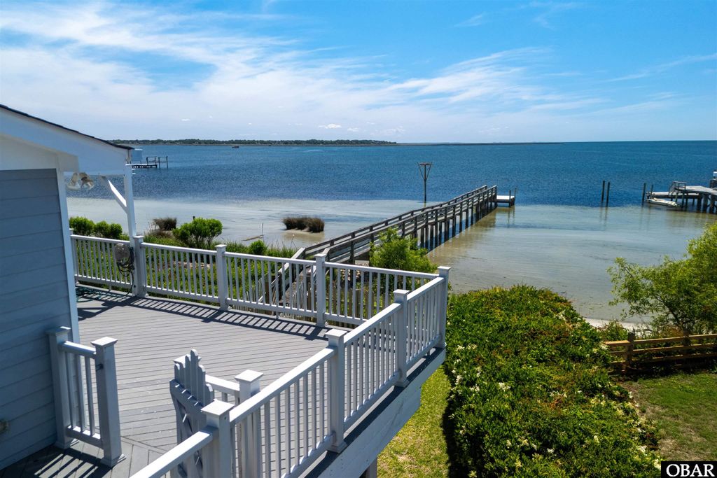 Image 37 of property listing at 3102 Bay Dr Lot 9-11, Kill Devil Hills, NC 27948
