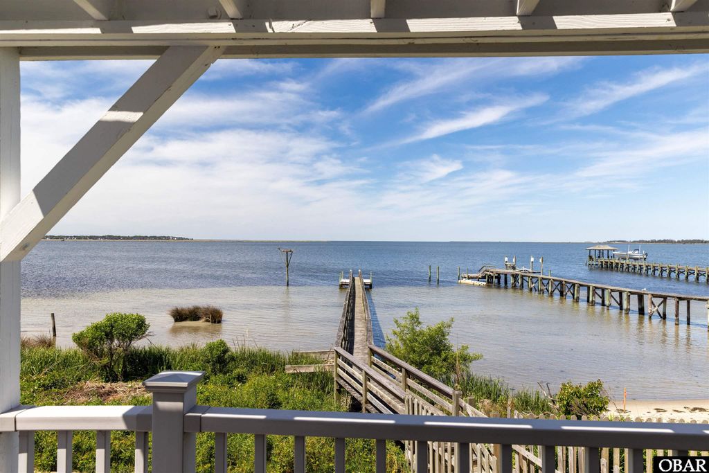 Image 40 of property listing at 3102 Bay Dr Lot 9-11, Kill Devil Hills, NC 27948