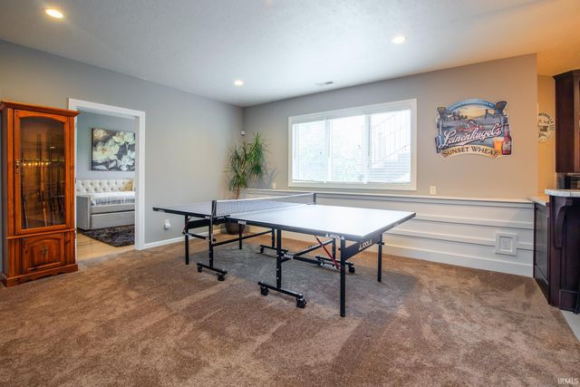 11912 Fairway Winds Court, Fort Wayne, IN 46814