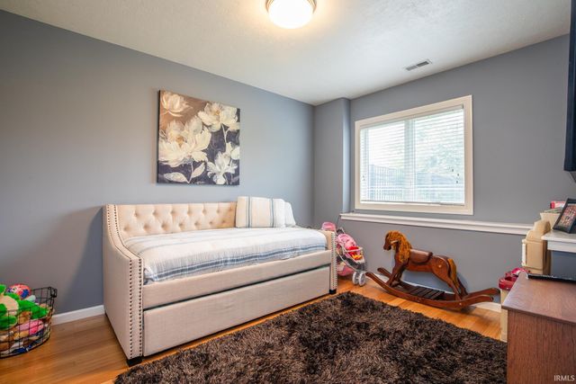 11912 Fairway Winds Court, Fort Wayne, IN 46814