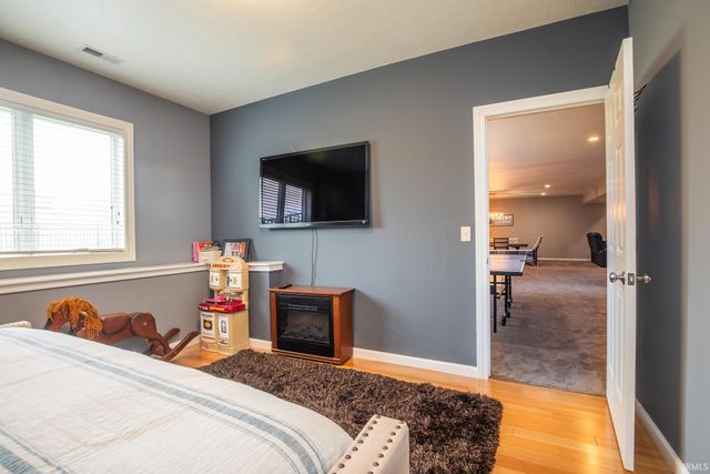 11912 Fairway Winds Court, Fort Wayne, IN 46814