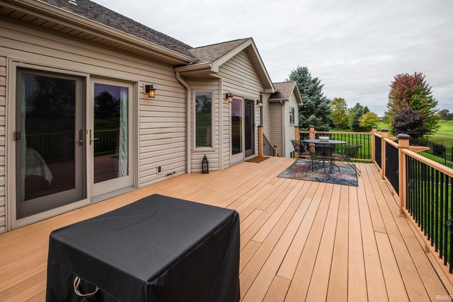 11912 Fairway Winds Court, Fort Wayne, IN 46814