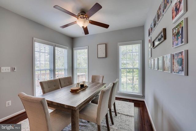 41853 CINNABAR SQ, Aldie, VA 20105