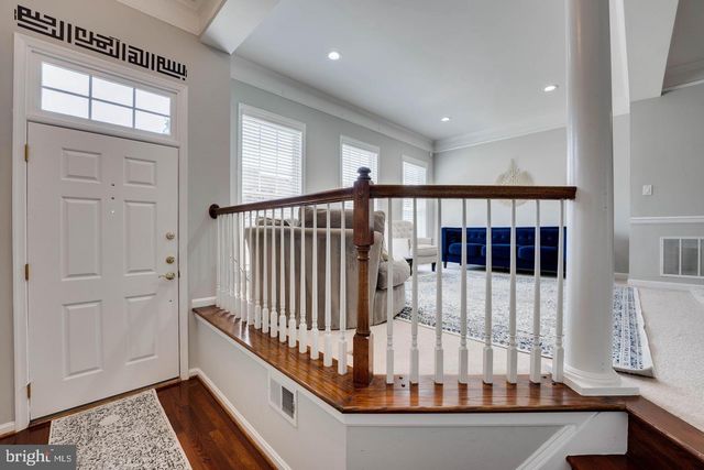41853 CINNABAR SQ, Aldie, VA 20105