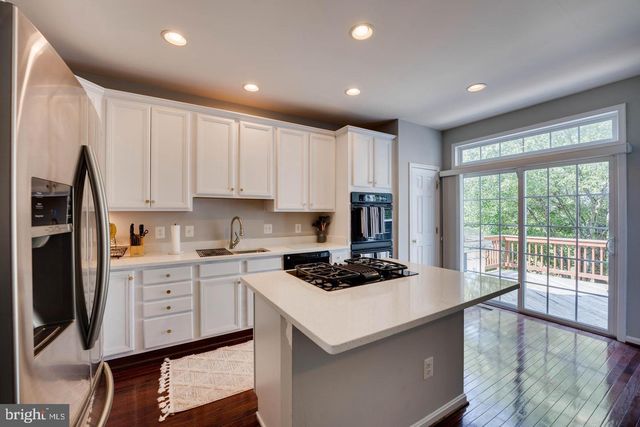 41853 CINNABAR SQ, Aldie, VA 20105