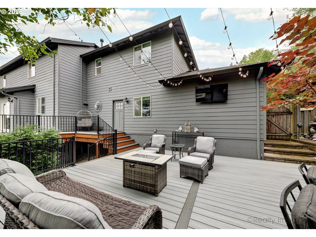 8139 Se 134TH Dr, Portland, OR 97236