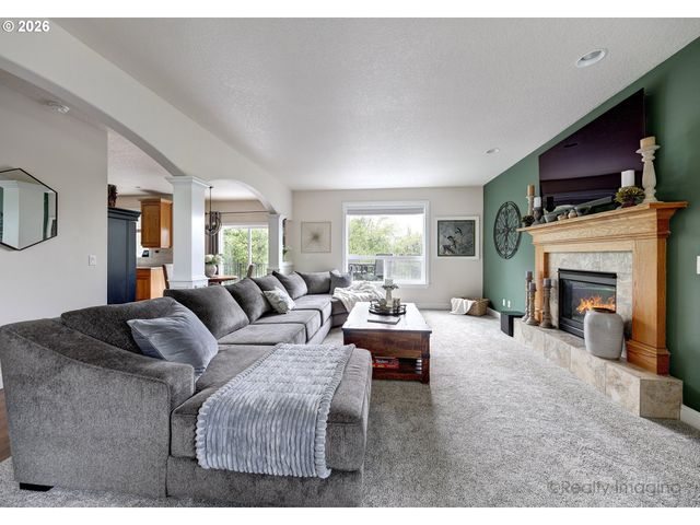 8139 Se 134TH Dr, Portland, OR 97236