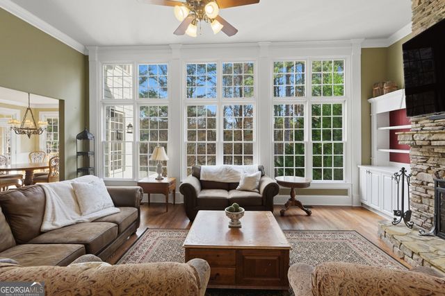 1354 Bridge Mill Avenue, Canton, GA 30114