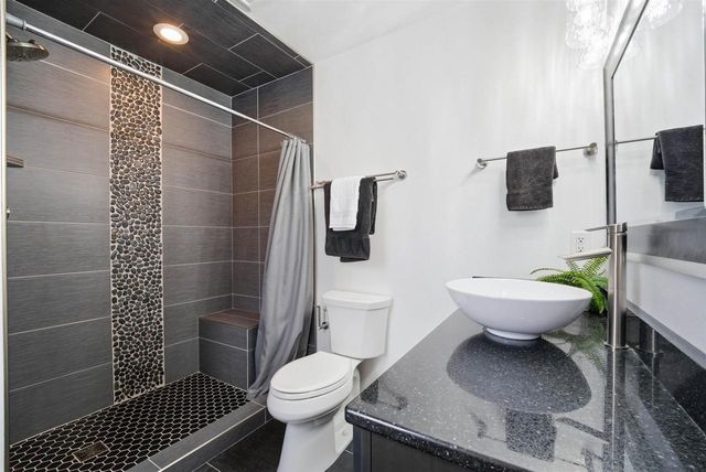 N9555 CHADBURY LANE, Appleton, WI 54915