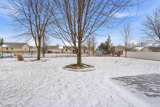 N9555 CHADBURY LANE, Appleton, WI 54915