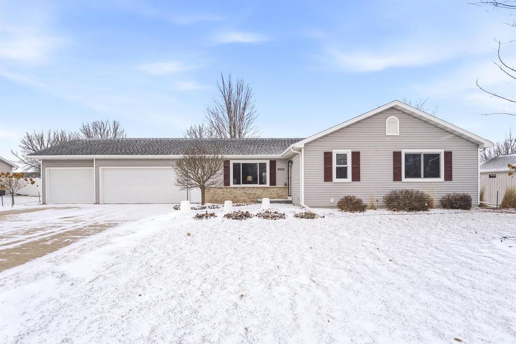 N9555 CHADBURY LANE, Appleton, WI 54915