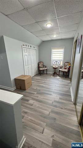 9 Guenther Place, Passaic, NJ 07055