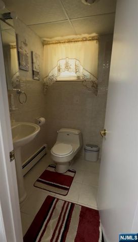 9 Guenther Place, Passaic, NJ 07055