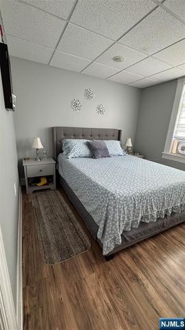 9 Guenther Place, Passaic, NJ 07055