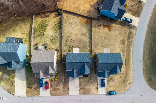 305 E Webber Lane, Clayton, NC 27527