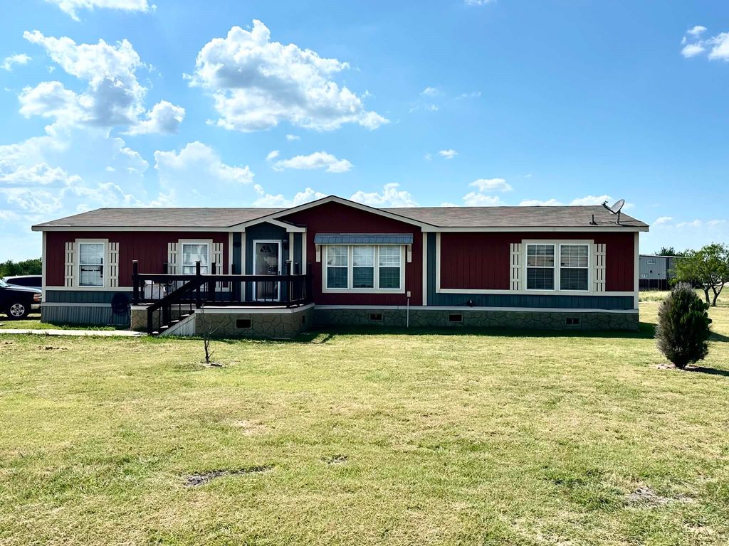 5055 Holly Street, Crandall, TX 75114