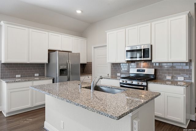 5935 Akin Run, San Antonio, TX 78261