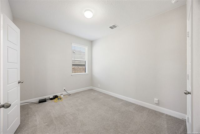 5935 Akin Run, San Antonio, TX 78261