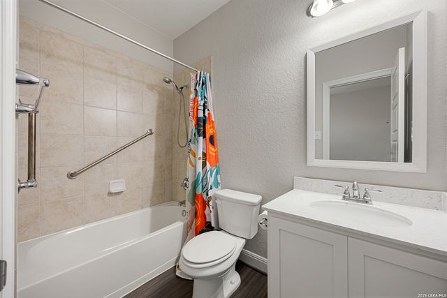 5935 Akin Run, San Antonio, TX 78261