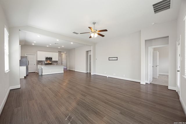 5935 Akin Run, San Antonio, TX 78261